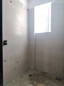 Common Bathroom Image of 1020 Sq.ft 2 BHK Apartment / Flat for sale in Nyati Exuberance II, Mohammed Wadi Pune for Rs. 5900000