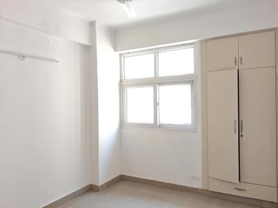 Bedroom Image of 875 Sq.ft 2 BHK Apartment / Flat for sale in Amrapali Princely Estate, Sector 76 Noida for Rs. 8700000