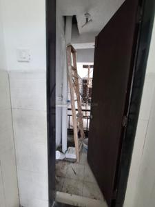 Balcony Image of 900 Sq.ft 2 BHK Apartment / Flat for rent in Lodha Paradise, Thane West Thane for Rs. 34000