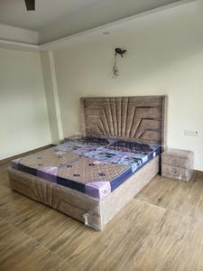 Bedroom Image of 1500 Sq.ft 2 BHK Builder Floor for rent in DLF Phase 5 Gurgaon for Rs. 78000