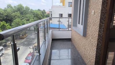Balcony Image of 900 Sq.ft 2 BHK Apartment / Flat for rent in HBR Layout Bengaluru for Rs. 27000