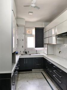 Kitchen Image of 2600 Sq.ft 3.5 BHK Apartment / Flat for rent in Alaknanda Society, Sector 56 Gurgaon for Rs. 65000