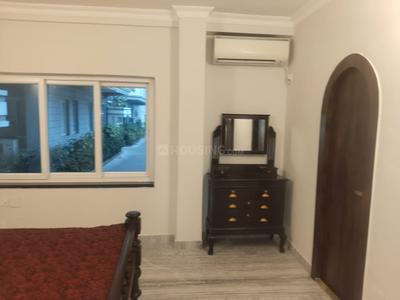 Bedroom Image of 3700 Sq.ft 5 BHK Apartment / Flat for sale in Park Street Area Kolkata for Rs. 70000000