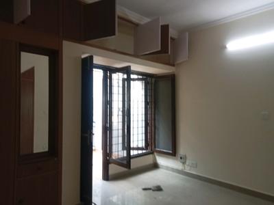 Bedroom Image of 2250 Sq.ft 3 BHK Apartment / Flat for sale in DDA Flats Vasant Kunj, Vasant Kunj New Delhi for Rs. 50000000