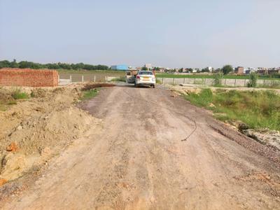 Image of 900 Sq.ft Residential Plot / Land for sale in Lal Kuan, Ghaziabad for Rs. 2500000