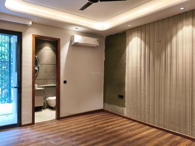 Bedroom Image of 1800 Sq.ft 3 BHK Builder Floor for sale in Paramount Luxury Malibu Town, Sector 47 Gurgaon for Rs. 30000000