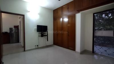 Bedroom Image of 1280 Sq.ft 2.5 BHK Apartment / Flat for sale in DDA SFS, Sarita Vihar New Delhi for Rs. 20100000