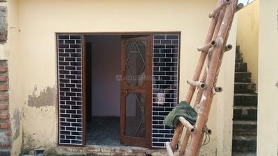 Image of 450 Sq.ft 2 BHK Independent House for rent in Vikas Nagar, Aligarh for Rs. 5500