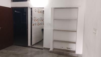 Living Room Image of 800 Sq.ft 1 BHK Apartment / Flat for rent in Banjara Hills Hyderabad for Rs. 15000