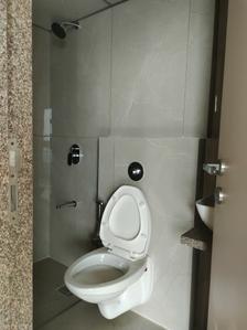 Common Bathroom Image of 555 Sq.ft 1 BHK Apartment / Flat for sale in Gurukrupa Marina Enclave Wings Q And R With Kindergarten Phase IV, Malad West Mumbai for Rs. 12700000