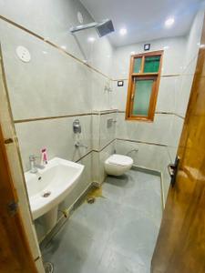 Bathroom Image of JAI SHREE SHYAM HOMES in Uttam Nagar, New Delhi