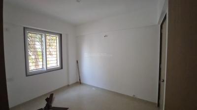Bedroom Image of 850 Sq.ft 2 BHK Apartment / Flat for rent in Kumar Primavera B6, Wadgaon Sheri Pune for Rs. 35000
