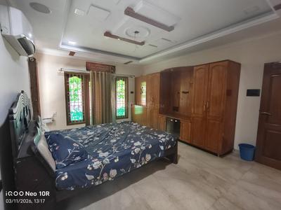 Bedroom Image of 4156 Sq.ft 7 BHK Independent House for sale in Valasaravakkam Chennai for Rs. 59800000