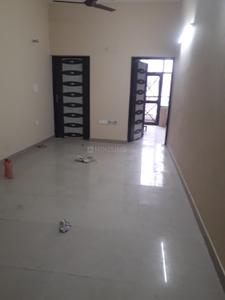 Hall Image of 1500 Sq.ft 4 BHK Apartment / Flat for rent in Clubview Enclave, Sector 29 Noida for Rs. 38000