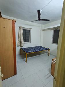 Bedroom Image of 900 Sq.ft 2 BHK Apartment / Flat for rent in Vastu Sundar Apartment, Aundh Pune for Rs. 28000