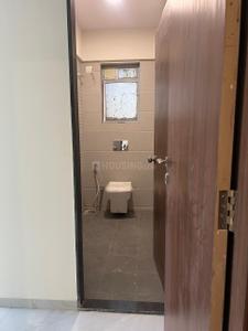 Bathroom Image of 924 Sq.ft 3 BHK Apartment / Flat for sale in New India Om Mayuresh, Mulund East Mumbai for Rs. 26200000