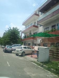 4 BHK Flat