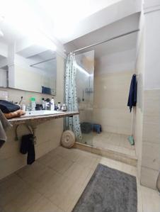 Bathroom Image of 1930 Sq.ft 3 BHK Apartment / Flat for sale in DLF The Skycourt, Sector 86 Gurgaon for Rs. 23000000