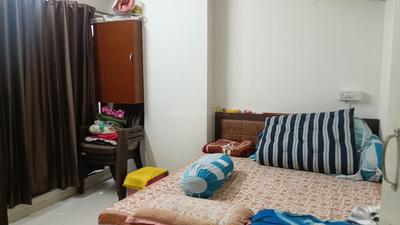Bedroom Image of 900 Sq.ft 2 BHK Apartment / Flat for sale in Isanpur Ahmedabad for Rs. 3800000