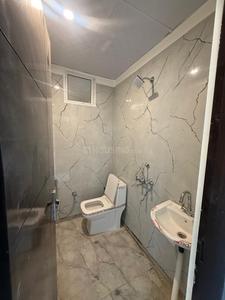 Bathroom Image of 700 Sq.ft 1 BHK Apartment / Flat for sale in Sector 110 Noida for Rs. 2000000