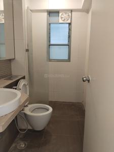 Bathroom Image of 1220 Sq.ft 2.5 BHK Apartment / Flat for sale in Radius Imperial Heights Wing C And D, Goregaon West Mumbai for Rs. 35100000