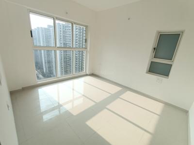 Bedroom Image of 740 Sq.ft 2 BHK Apartment / Flat for sale in Lodha Amara, Kolshet Thane for Rs. 14500000