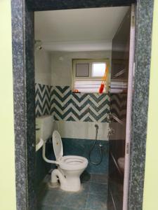 Bathroom Image of 800 Sq.ft 2 BHK Apartment / Flat for rent in Pineapple Colony Visakhapatnam for Rs. 10000