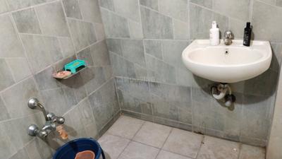 Image of 1710 Sq.ft 3 BHK Apartment / Flat for sale in Motera, Ahmedabad for Rs. 8600000