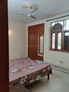 Bedroom Image of 1800 Sq.ft 2 BHK Builder Floor for rent in Sector 41 Noida for Rs. 32000