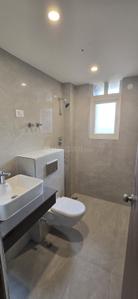 Bathroom Image of 1350 Sq.ft 3 BHK Apartment / Flat for sale in ATS Golf Meadows Lifestyle, Ashiana Colony Dera Bassi for Rs. 9000000