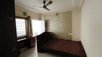 Bedroom Image of 1250 Sq.ft 2 BHK Builder Floor for rent in Mahadevapura Bengaluru for Rs. 58000