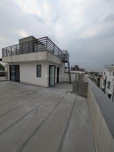Balcony Image of 2000 Sq.ft 3 BHK Builder Floor for sale in Defence Colony New Delhi for Rs. 85000000