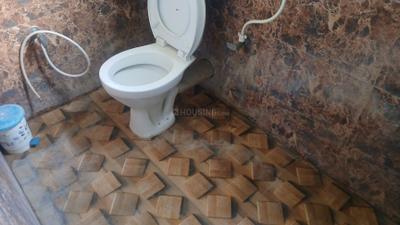 Bathroom Image of 600 Sq.ft 1 BHK Apartment / Flat for rent in New Town Kolkata for Rs. 6500