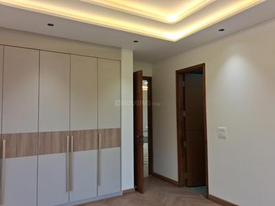 Bedroom Image of 1400 Sq.ft 3 BHK Builder Floor for sale in Paschim Vihar New Delhi for Rs. 30000000