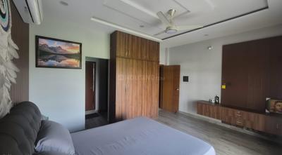 Bedroom Image of 5400 Sq.ft 5 BHK Duplex for sale in Thumukunta Secunderabad for Rs. 43000000
