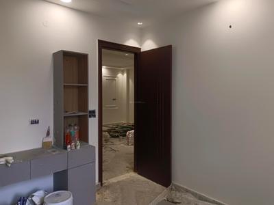 Bedroom Image of 1350 Sq.ft 3 BHK Builder Floor for sale in Sector 23 Rohini New Delhi for Rs. 13600000