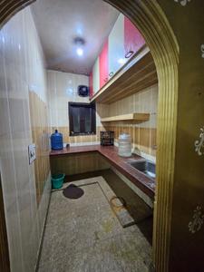 Kitchen Image of 540 Sq.ft 1.5 BHK Builder Floor for rent in Sector 12 Noida for Rs. 20000