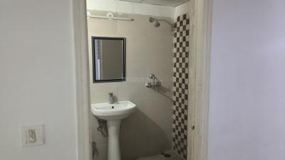 Image of 1660 Sq.ft 3 BHK Apartment / Flat for rent in RG Luxury, Noida Extension, Greater Noida for Rs. 26000