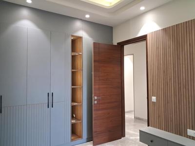 Bedroom Image of 1800 Sq.ft 3 BHK Builder Floor for sale in Paschim Vihar New Delhi for Rs. 35000000