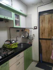 Kitchen Image of 600 Sq.ft 1.5 BHK Apartment / Flat for sale in Mulund West Mumbai for Rs. 14500000