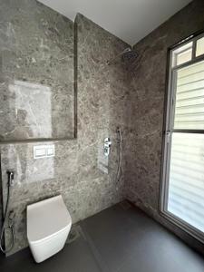 Bathroom Image of 2496 Sq.ft 4 BHK Apartment / Flat for sale in Kotibhaskar Prabhat, Deccan Gymkhana Pune for Rs. 47500000