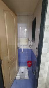 Bathroom Image of 380 Sq.ft 1 BHK Apartment / Flat for rent in Thermal Apartment, Kurla East Mumbai for Rs. 33000