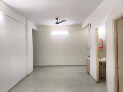Living Room Image of 700 Sq.ft 2 BHK Apartment / Flat for sale in Signature Global The Millennia, Sector 37D Gurgaon for Rs. 6800000