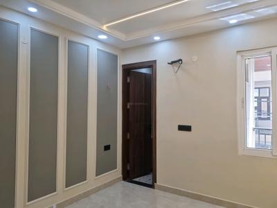 Bedroom Image of 1350 Sq.ft 4 BHK Apartment / Flat for sale in Saarthi Affordable Homes, Uttam Nagar New Delhi for Rs. 13700000