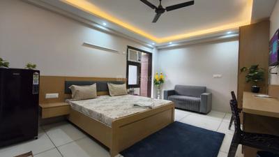 Bedroom Image of 500 Sq.ft 1 RK Builder Floor for rent in Vipul World, Sector 48 Gurgaon for Rs. 28000