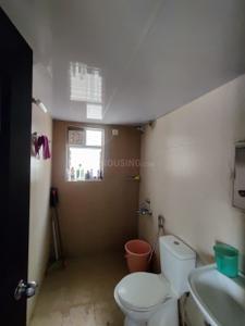 Bathroom Image of 1010 Sq.ft 3 BHK Apartment / Flat for rent in Shriram Liberty Square, Gulimangala Bengaluru for Rs. 31000