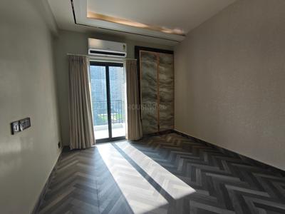 Bedroom Image of 2250 Sq.ft 3 BHK Duplex for sale in Panchsheel Greens II Tower E6 E7 D3 And D4, Noida Extension Greater Noida for Rs. 24000000