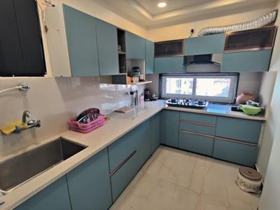 Kitchen Image of 1550 Sq.ft 3 BHK Apartment / Flat for rent in Gandhi Path West Jaipur for Rs. 40000