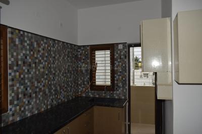 Kitchen Image of 750 Sq.ft 2 BHK Independent House for rent in Varthur Bengaluru for Rs. 17000