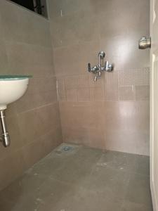 Common Bathroom Image of 700 Sq.ft 1 BHK Apartment / Flat for rent in Arihant Anaika, Taloja Navi Mumbai for Rs. 9500